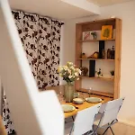 Avec Jardinet Dans Avec Piscine Apartman Sanary-sur-Mer